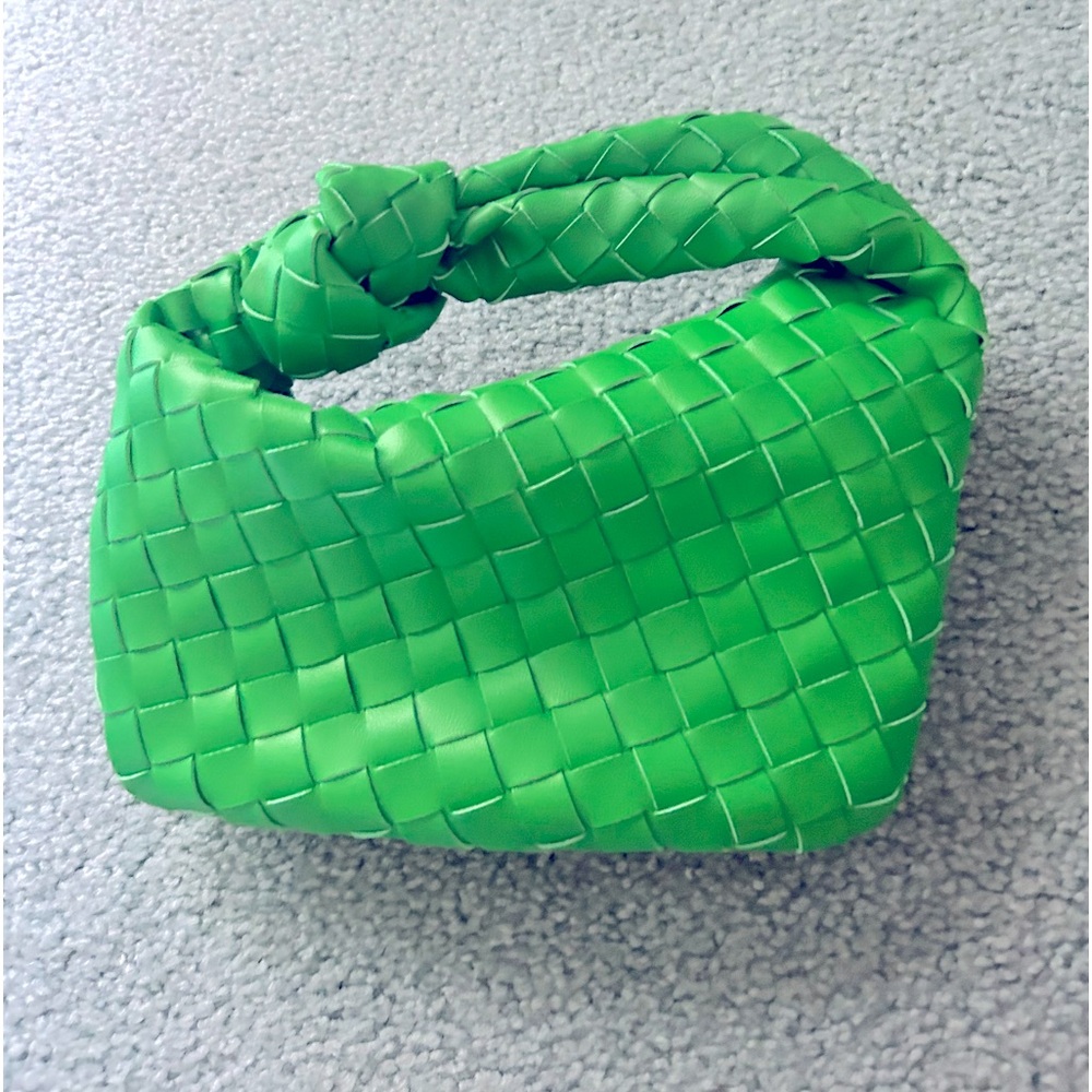 Women's Soft PU Leather Knotted Mini Woven Bag Black/Green